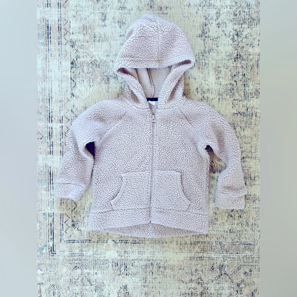 Old Navy Purple Hooded Sweatshirt Plush Fleece girls xs 5